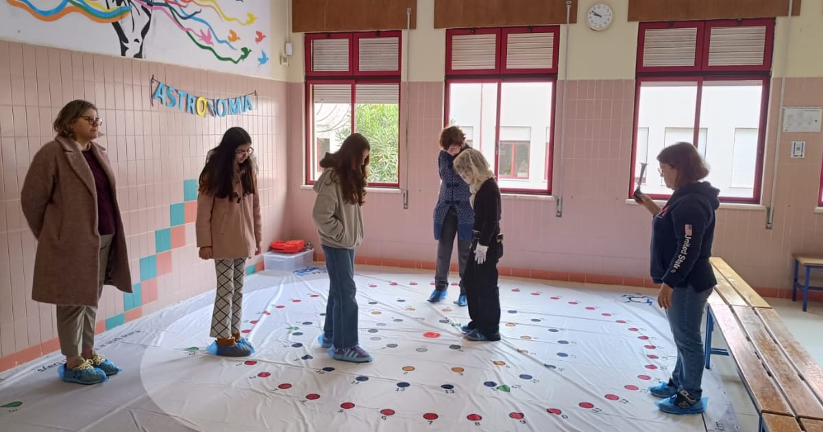 Human Orrery – Solar System - Setúbal, Portugal