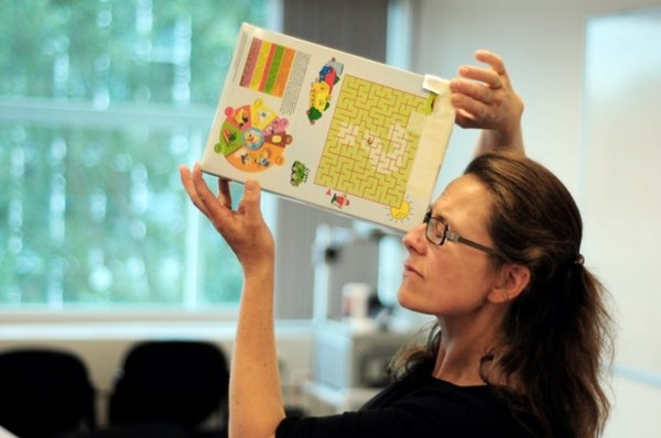 Build a safe Sun viewer